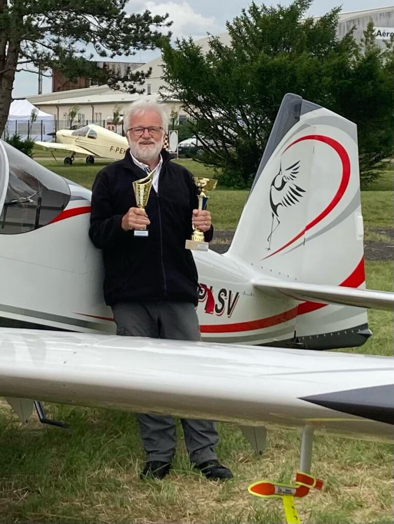 F-PLSV van's RV4 rassemblement RSA de Brienne 1er prix trophée coupe Sylvaine Masson