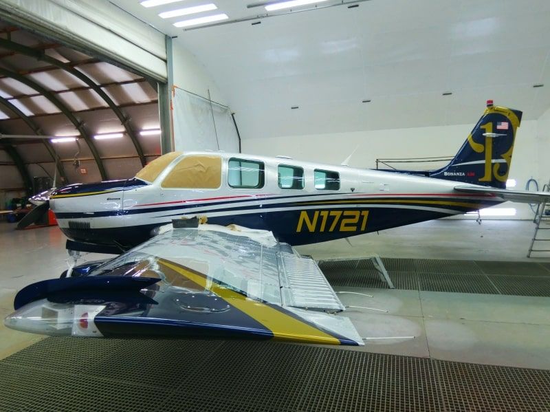 Beechcraft Bonanza A36 N1721 peinture aéronautique aeronautical paint aerostyll